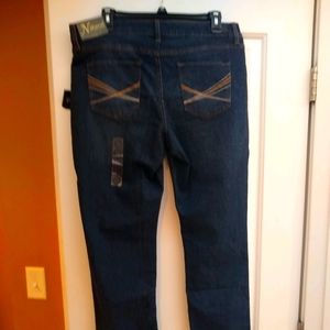 Women's size 12 tall new natural reflection jeans